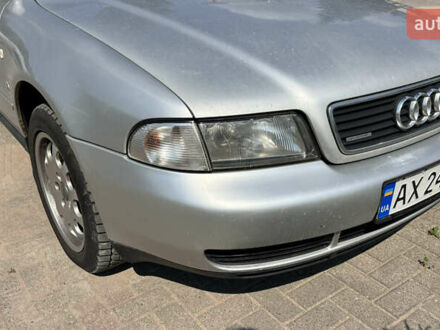 Сірий Ауді А4, об'ємом двигуна 2.6 л та пробігом 370 тис. км за 3800 $, фото 1 на Automoto.ua