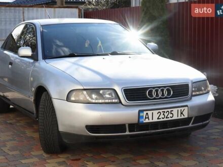 Ауди А4 1996 в Вышгороде на Automoto.ua Серый Ауди А4, объемом двигателя 1.8 л и пробегом 297 тыс. км за 3300 $, фото 1 на Automoto.ua