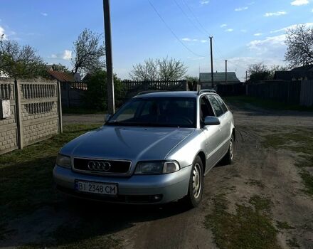 Серый Ауди А4, объемом двигателя 1.9 л и пробегом 380 тыс. км за 3500 $, фото 1 на Automoto.ua