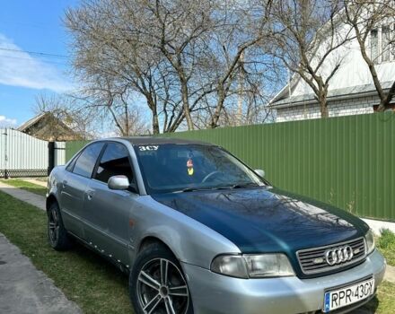 Серый Ауди А4, объемом двигателя 1 л и пробегом 500 тыс. км за 1400 $, фото 1 на Automoto.ua