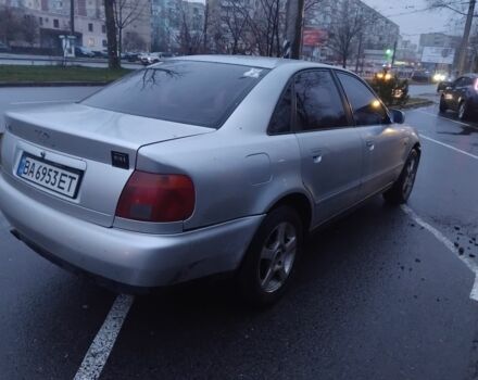 Серый Ауди А4, объемом двигателя 1.8 л и пробегом 100 тыс. км за 2800 $, фото 1 на Automoto.ua