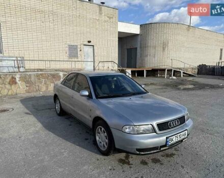 Серый Ауди А4, объемом двигателя 1.6 л и пробегом 260 тыс. км за 2400 $, фото 1 на Automoto.ua