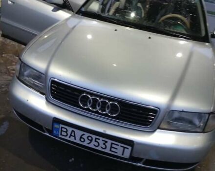 Сірий Ауді А4, об'ємом двигуна 1.78 л та пробігом 50 тис. км за 2200 $, фото 1 на Automoto.ua