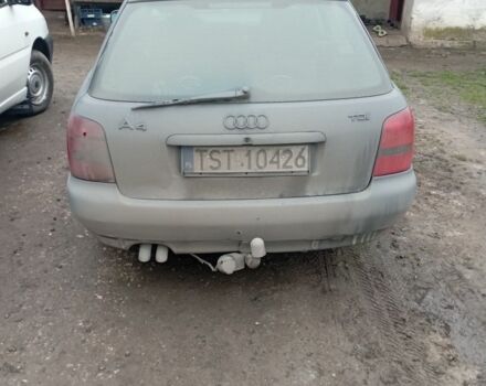 Серый Ауди А4, объемом двигателя 0 л и пробегом 30 тыс. км за 1600 $, фото 1 на Automoto.ua
