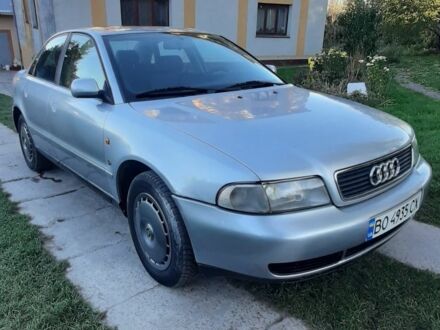 Серый Ауди А4, объемом двигателя 1.8 л и пробегом 277 тыс. км за 4000 $, фото 1 на Automoto.ua