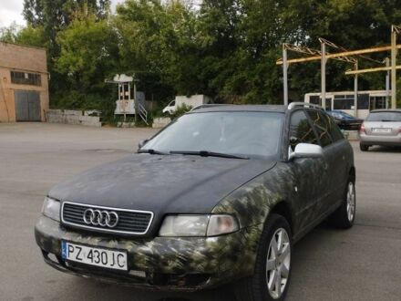 Серый Ауди А4, объемом двигателя 0 л и пробегом 284 тыс. км за 1500 $, фото 1 на Automoto.ua
