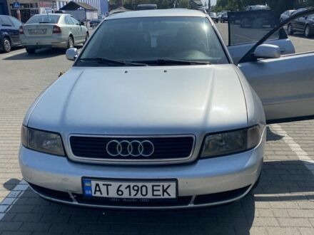 Сірий Ауді А4, об'ємом двигуна 1.6 л та пробігом 290 тис. км за 2700 $, фото 1 на Automoto.ua
