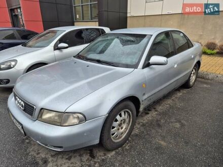 Сірий Ауді А4, об'ємом двигуна 1.8 л та пробігом 320 тис. км за 3500 $, фото 1 на Automoto.ua