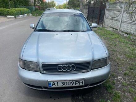Ауди А4 1997 в Белой Церкве на Automoto.ua Серый Ауди А4, объемом двигателя 1.8 л и пробегом 350 тыс. км за 2550 $, фото 1 на Automoto.ua