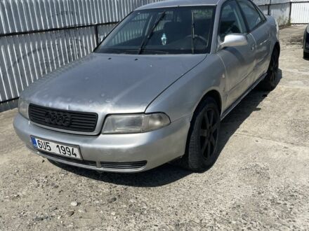 Серый Ауди А4, объемом двигателя 0 л и пробегом 300 тыс. км за 550 $, фото 1 на Automoto.ua