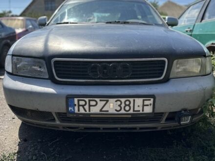 Ауді А4 1997 у Апостолове на Automoto.ua Сірий Ауді А4, об'ємом двигуна 0 л та пробігом 2 тис. км за 1200 $, фото 1 на Automoto.ua