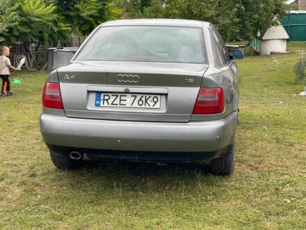 Серый Ауди А4, объемом двигателя 0 л и пробегом 272 тыс. км за 1200 $, фото 1 на Automoto.ua