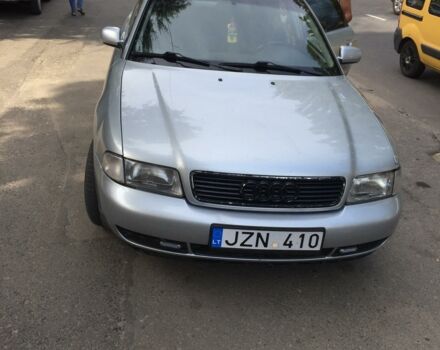 Сірий Ауді А4, об'ємом двигуна 1.9 л та пробігом 250 тис. км за 2600 $, фото 1 на Automoto.ua