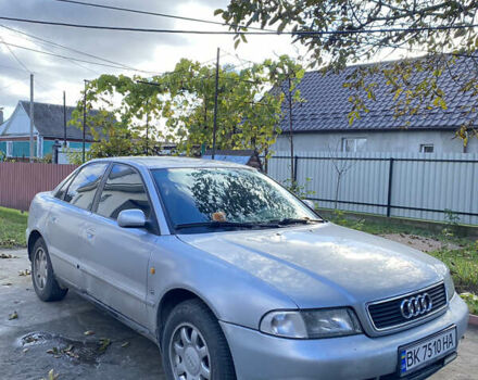 Серый Ауди А4, объемом двигателя 1.6 л и пробегом 260 тыс. км за 2300 $, фото 1 на Automoto.ua