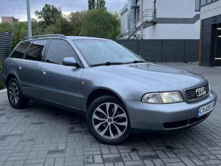 Ауди А4 1998 в Черкассах на Automoto.ua Серый Ауди А4, объемом двигателя 1.9 л и пробегом 400 тыс. км за 4700 $, фото 1 на Automoto.ua