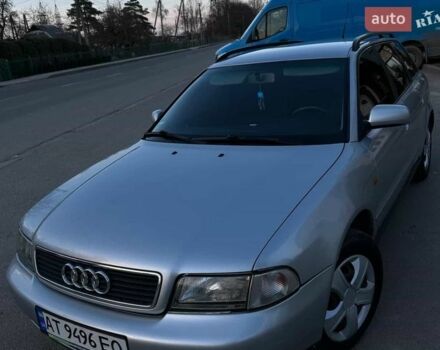 Серый Ауди А4, объемом двигателя 1.6 л и пробегом 201 тыс. км за 3500 $, фото 1 на Automoto.ua