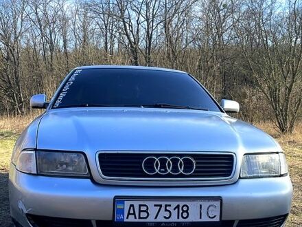 Ауді А4 1998 у Олександрівка на Automoto.ua Сірий Ауді А4, об'ємом двигуна 1.6 л та пробігом 330 тис. км за 3000 $, фото 1 на Automoto.ua