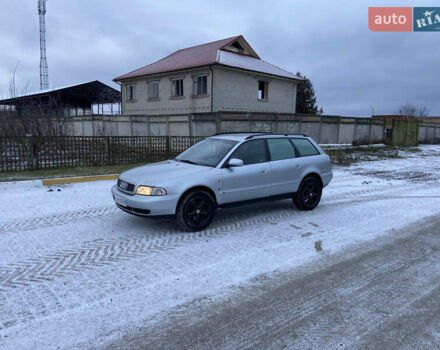 Серый Ауди А4, объемом двигателя 1.8 л и пробегом 411 тыс. км за 3200 $, фото 1 на Automoto.ua