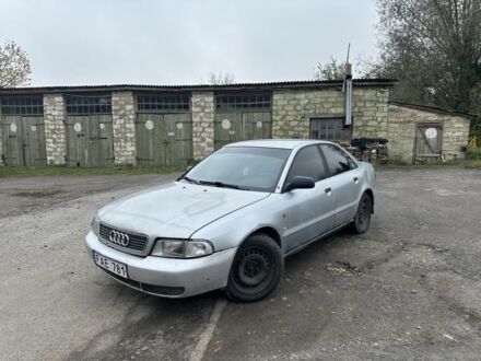 Ауди А4 1998 в Немирове на Automoto.ua Серый Ауди А4, объемом двигателя 1.9 л и пробегом 400 тыс. км за 900 $, фото 1 на Automoto.ua