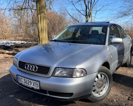 Сірий Ауді А4, об'ємом двигуна 1.6 л та пробігом 286 тис. км за 4000 $, фото 1 на Automoto.ua