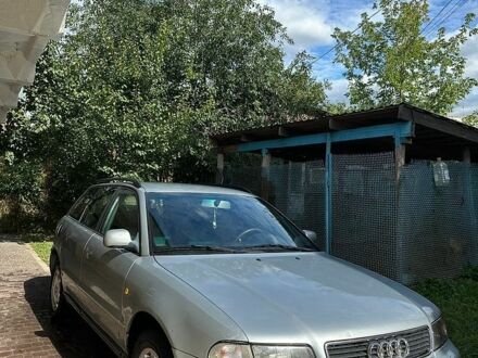 Сірий Ауді А4, об'ємом двигуна 1.9 л та пробігом 525 тис. км за 4000 $, фото 1 на Automoto.ua