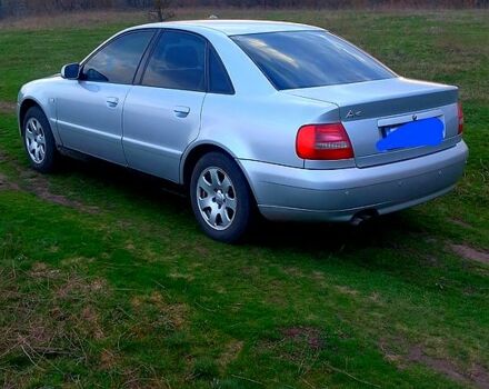 Серый Ауди А4, объемом двигателя 1.8 л и пробегом 0 тыс. км за 3000 $, фото 1 на Automoto.ua