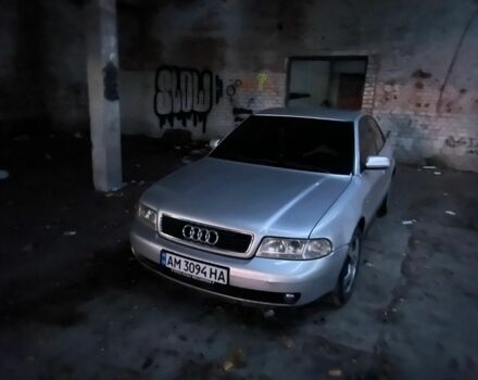 Сірий Ауді А4, об'ємом двигуна 2.5 л та пробігом 372 тис. км за 3600 $, фото 1 на Automoto.ua