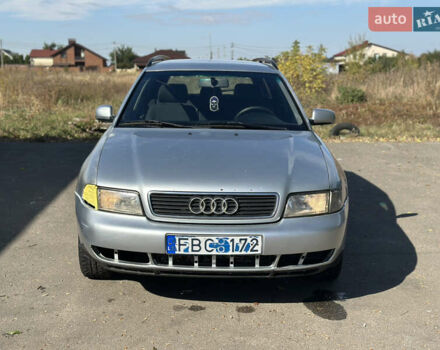 Сірий Ауді А4, об'ємом двигуна 2.5 л та пробігом 300 тис. км за 1850 $, фото 1 на Automoto.ua