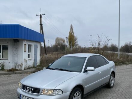 Серый Ауди А4, объемом двигателя 1.6 л и пробегом 350 тыс. км за 1400 $, фото 1 на Automoto.ua