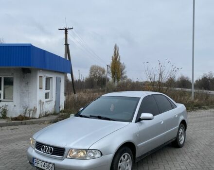 Серый Ауди А4, объемом двигателя 1.6 л и пробегом 350 тыс. км за 1400 $, фото 1 на Automoto.ua