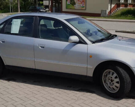 Сірий Ауді А4, об'ємом двигуна 1.6 л та пробігом 370 тис. км за 3199 $, фото 1 на Automoto.ua