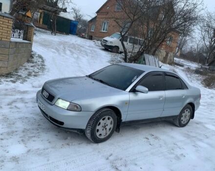 Сірий Ауді А4, об'ємом двигуна 1.8 л та пробігом 317 тис. км за 3950 $, фото 1 на Automoto.ua