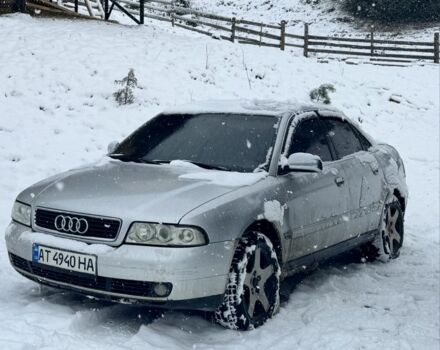 Сірий Ауді А4, об'ємом двигуна 1.6 л та пробігом 280 тис. км за 3000 $, фото 1 на Automoto.ua