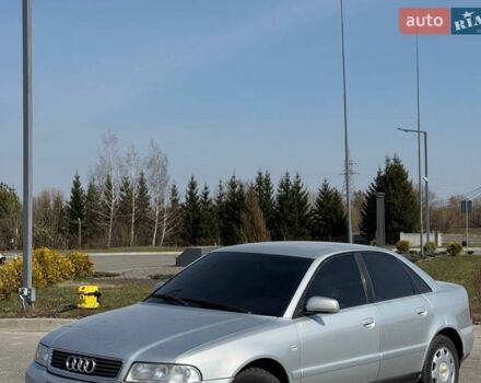 Серый Ауди А4, объемом двигателя 1.78 л и пробегом 270 тыс. км за 3500 $, фото 1 на Automoto.ua