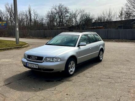 Сірий Ауді А4, об'ємом двигуна 2.5 л та пробігом 330 тис. км за 2500 $, фото 1 на Automoto.ua