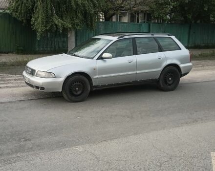 Сірий Ауді А4, об'ємом двигуна 1.9 л та пробігом 299 тис. км за 2001 $, фото 1 на Automoto.ua