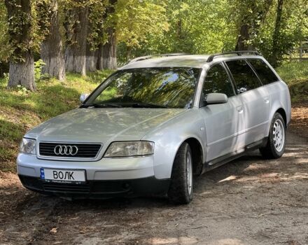 Серый Ауди А4, объемом двигателя 0 л и пробегом 300 тыс. км за 3100 $, фото 1 на Automoto.ua