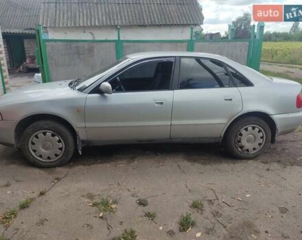 Серый Ауди А4, объемом двигателя 1.6 л и пробегом 220 тыс. км за 2100 $, фото 1 на Automoto.ua