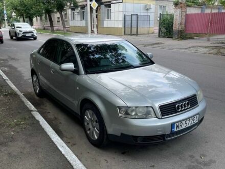Сірий Ауді А4, об'ємом двигуна 2 л та пробігом 370 тис. км за 2800 $, фото 1 на Automoto.ua