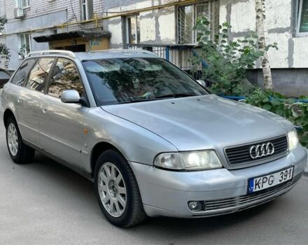 Серый Ауди А4, объемом двигателя 1.9 л и пробегом 200 тыс. км за 2000 $, фото 1 на Automoto.ua