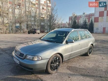Сірий Ауді А4, об'ємом двигуна 1.9 л та пробігом 267 тис. км за 2800 $, фото 1 на Automoto.ua