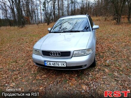Сірий Ауді А4, об'ємом двигуна 1.9 л та пробігом 566 тис. км за 4000 $, фото 1 на Automoto.ua