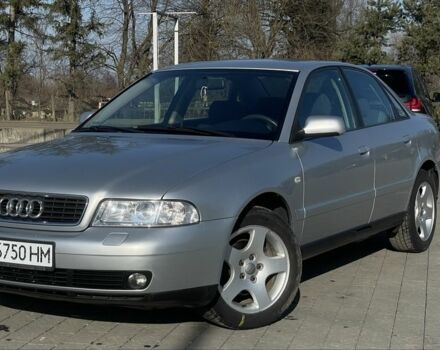 Сірий Ауді А4, об'ємом двигуна 1.6 л та пробігом 266 тис. км за 3300 $, фото 1 на Automoto.ua