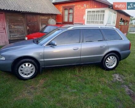 Сірий Ауді А4, об'ємом двигуна 1.9 л та пробігом 367 тис. км за 3700 $, фото 1 на Automoto.ua