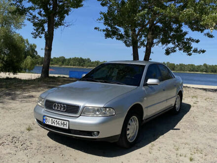 Серый Ауди А4, объемом двигателя 1.8 л и пробегом 316 тыс. км за 4800 $, фото 1 на Automoto.ua
