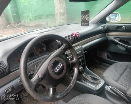 Сірий Ауді А4, об'ємом двигуна 1.9 л та пробігом 1000 тис. км за 1500 $, фото 1 на Automoto.ua