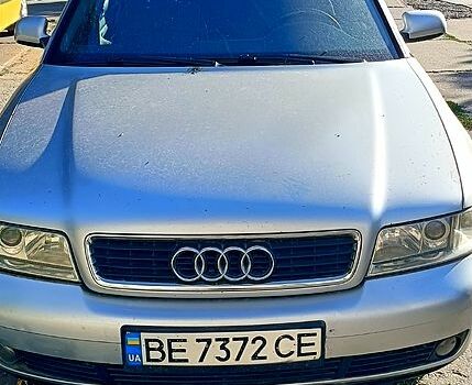 Серый Ауди А4, объемом двигателя 2.5 л и пробегом 350 тыс. км за 4000 $, фото 1 на Automoto.ua