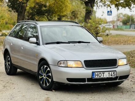 Серый Ауди А4, объемом двигателя 0 л и пробегом 200 тыс. км за 2150 $, фото 1 на Automoto.ua