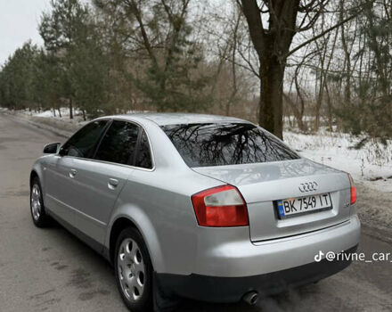 Сірий Ауді А4, об'ємом двигуна 1.98 л та пробігом 325 тис. км за 5650 $, фото 1 на Automoto.ua