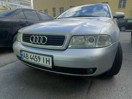 Серый Ауди А4, объемом двигателя 1.6 л и пробегом 254 тыс. км за 4200 $, фото 1 на Automoto.ua